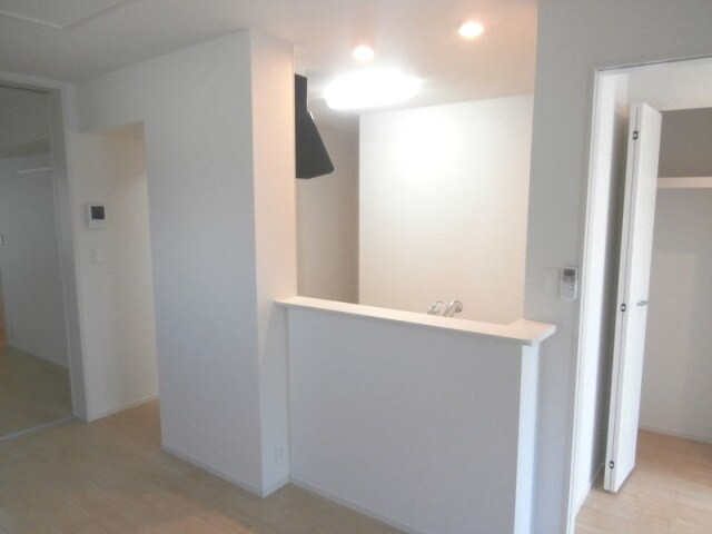  阪和線・羽衣線/紀伊中ノ島駅 徒歩14分 1階 築8年