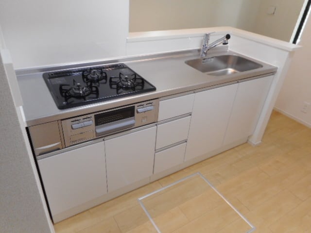  阪和線・羽衣線/紀伊中ノ島駅 徒歩27分 1階 築6年