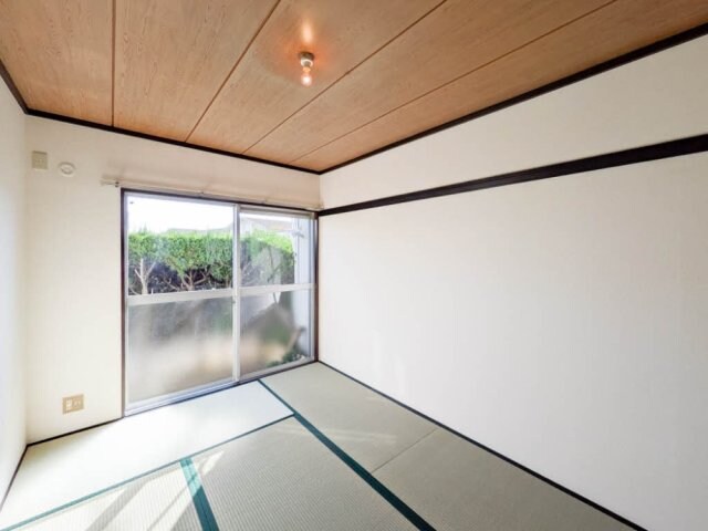  南海本線/和歌山市駅 バス20分四ヶ郷下車:停歩4分 1階 築39年