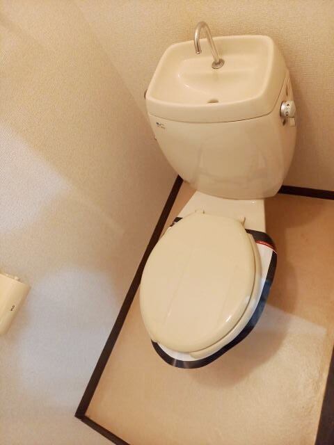  南海本線/和歌山市駅 バス20分四ヶ郷下車:停歩4分 1階 築39年