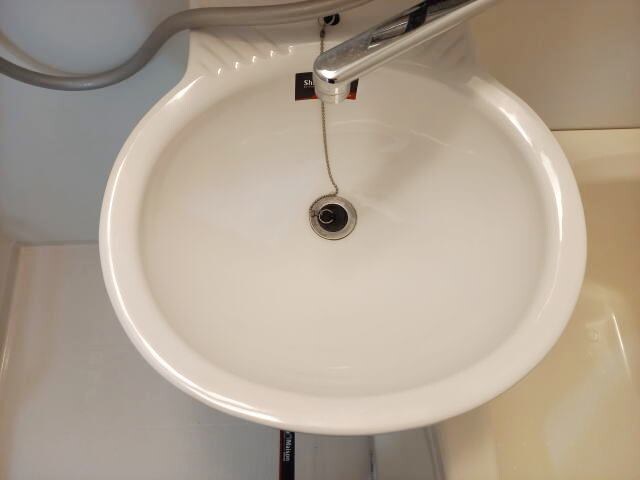  南海本線/和歌山市駅 バス20分四ヶ郷下車:停歩4分 1階 築39年