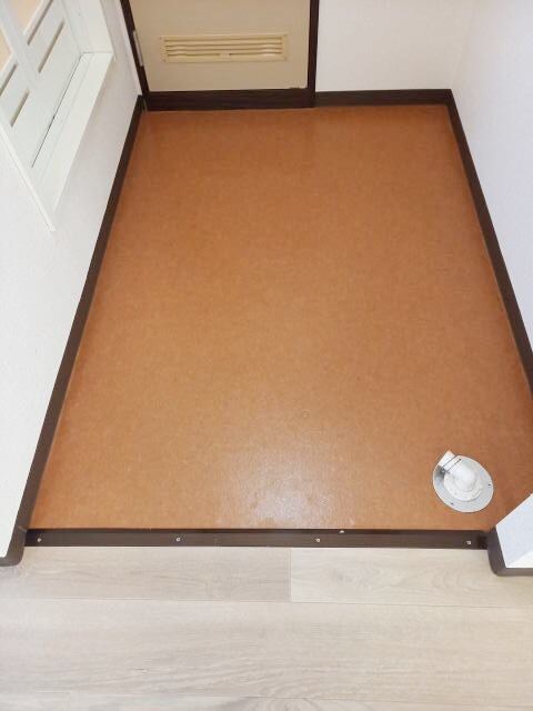  南海本線/和歌山市駅 バス20分四ヶ郷下車:停歩4分 1階 築39年