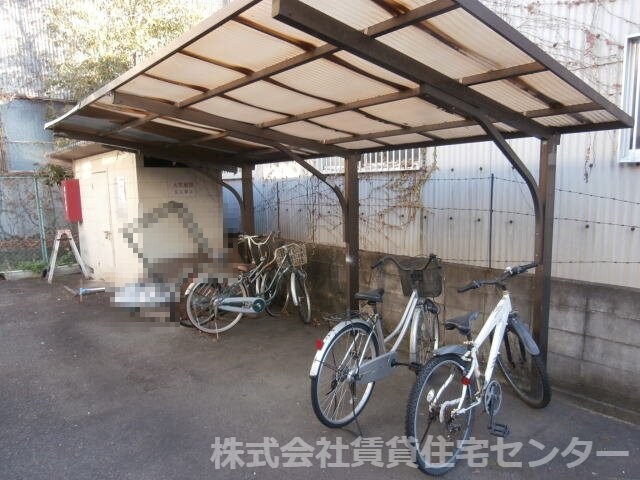  南海本線/和歌山市駅 バス20分四ヶ郷下車:停歩4分 1階 築39年