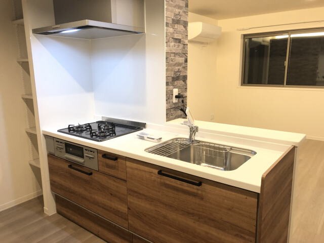  阪和線・羽衣線/和歌山駅 徒歩9分 2階 築4年