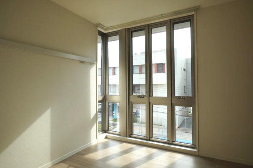 同仕様 阪和線・羽衣線/和歌山駅 徒歩9分 2階 築4年