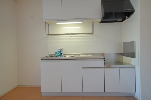  和歌山線/布施屋駅 徒歩15分 1階 築13年