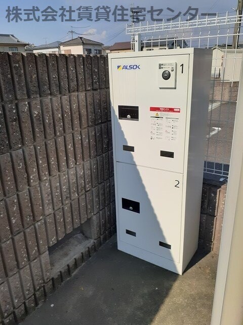  和歌山線/布施屋駅 徒歩15分 1階 築13年