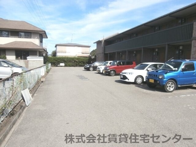  阪和線・羽衣線/和歌山駅 バス14分鳴神住宅前下車:停歩3分 2階 築18年