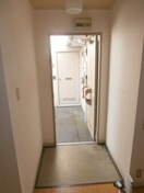  ラベニュー谷口