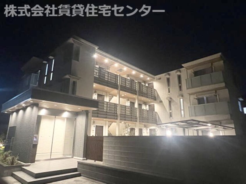  阪和線・羽衣線/和歌山駅 徒歩29分 3階 築2年