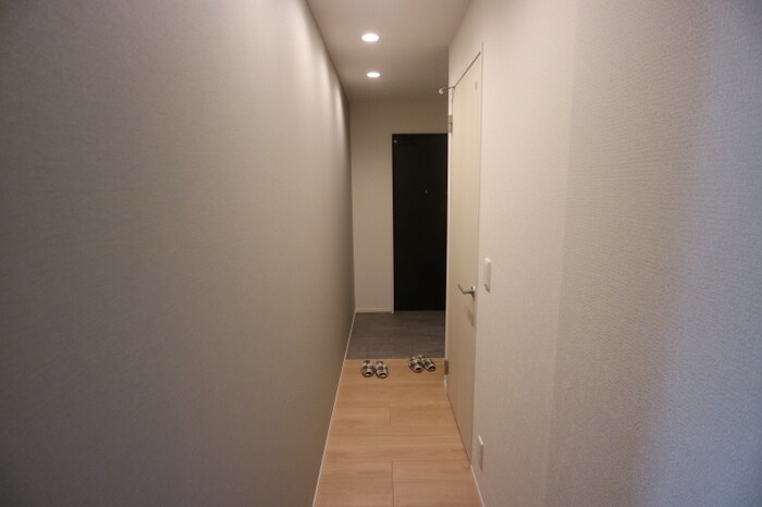  阪和線・羽衣線/和歌山駅 徒歩29分 3階 築2年