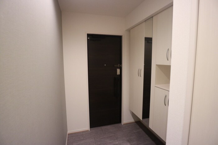  阪和線・羽衣線/和歌山駅 徒歩29分 3階 築2年