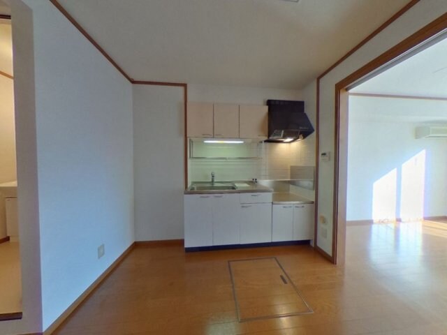  メゾンコニファーⅡ