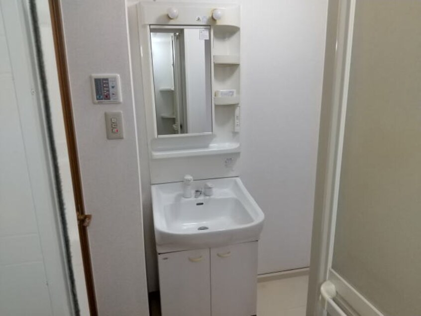  メゾンコニファーⅡ