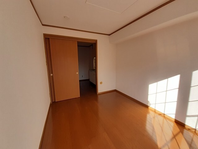  メゾンコニファーⅡ