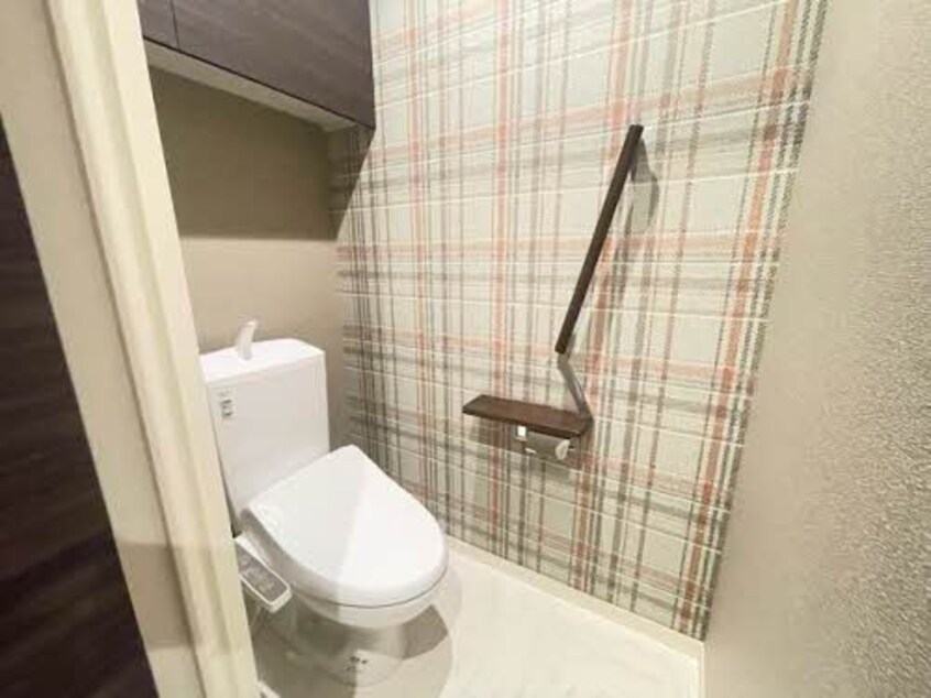  阪和線・羽衣線/和歌山駅 徒歩13分 2階 築1年