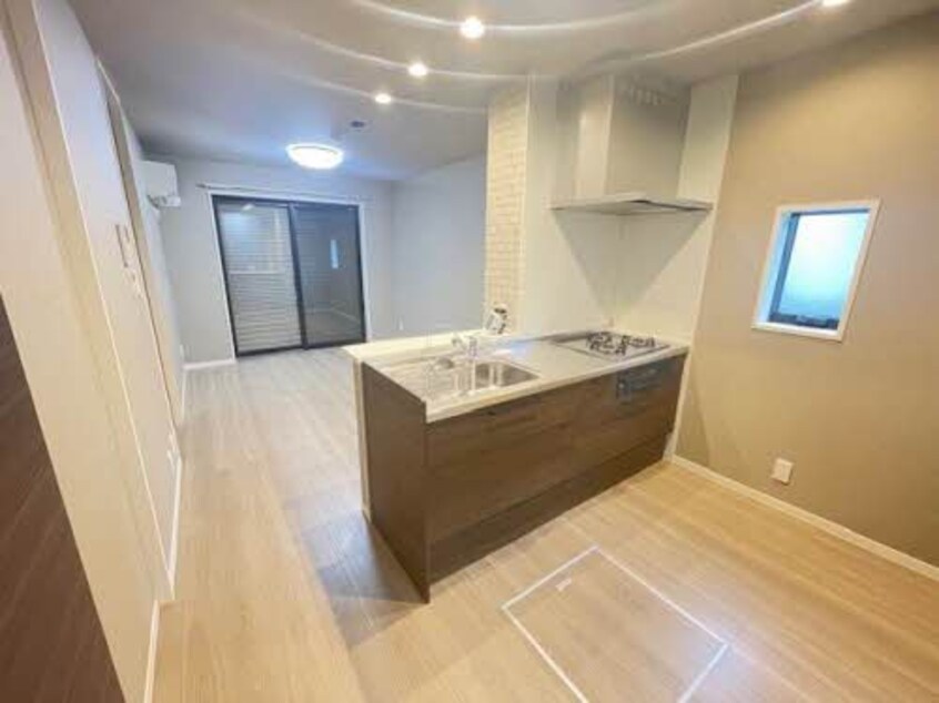  阪和線・羽衣線/和歌山駅 徒歩13分 2階 築1年