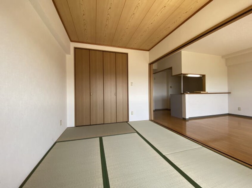 同仕様 EAST VILLAGE 2001