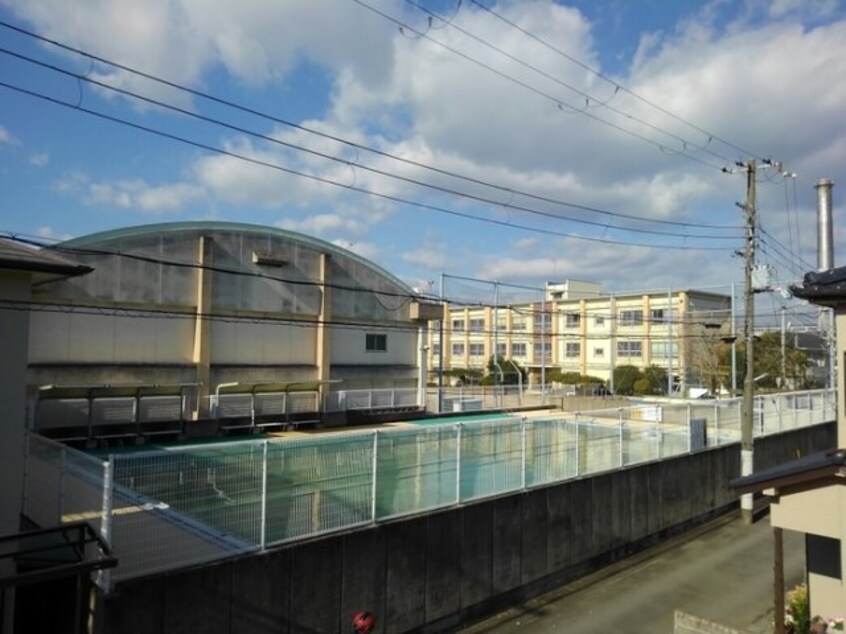  きのくに線・紀勢本線/和歌山駅 徒歩10分 2階 築32年