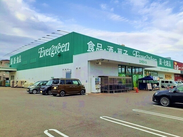 エバグリーン 塩屋店様(スーパー)まで1377m 阪和線・羽衣線/和歌山駅 バス11分南中島下車:停歩6分 2階 築13年