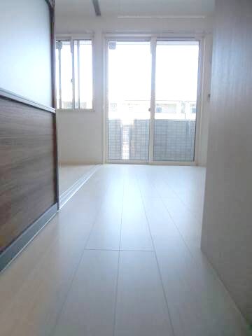  サンライズ湊Ⅱ