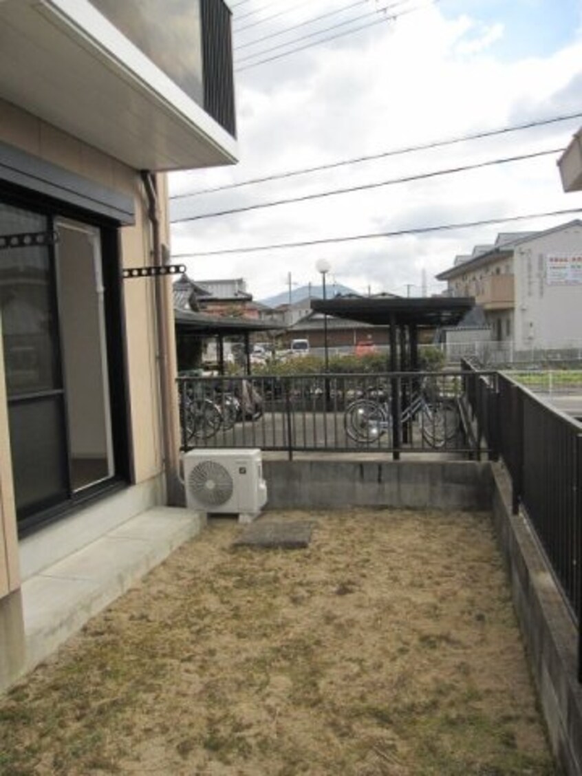 同仕様：庭 フォーレスうえだ