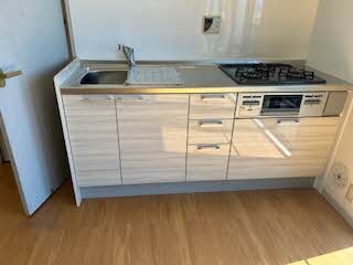  ラ．サルデーヌ