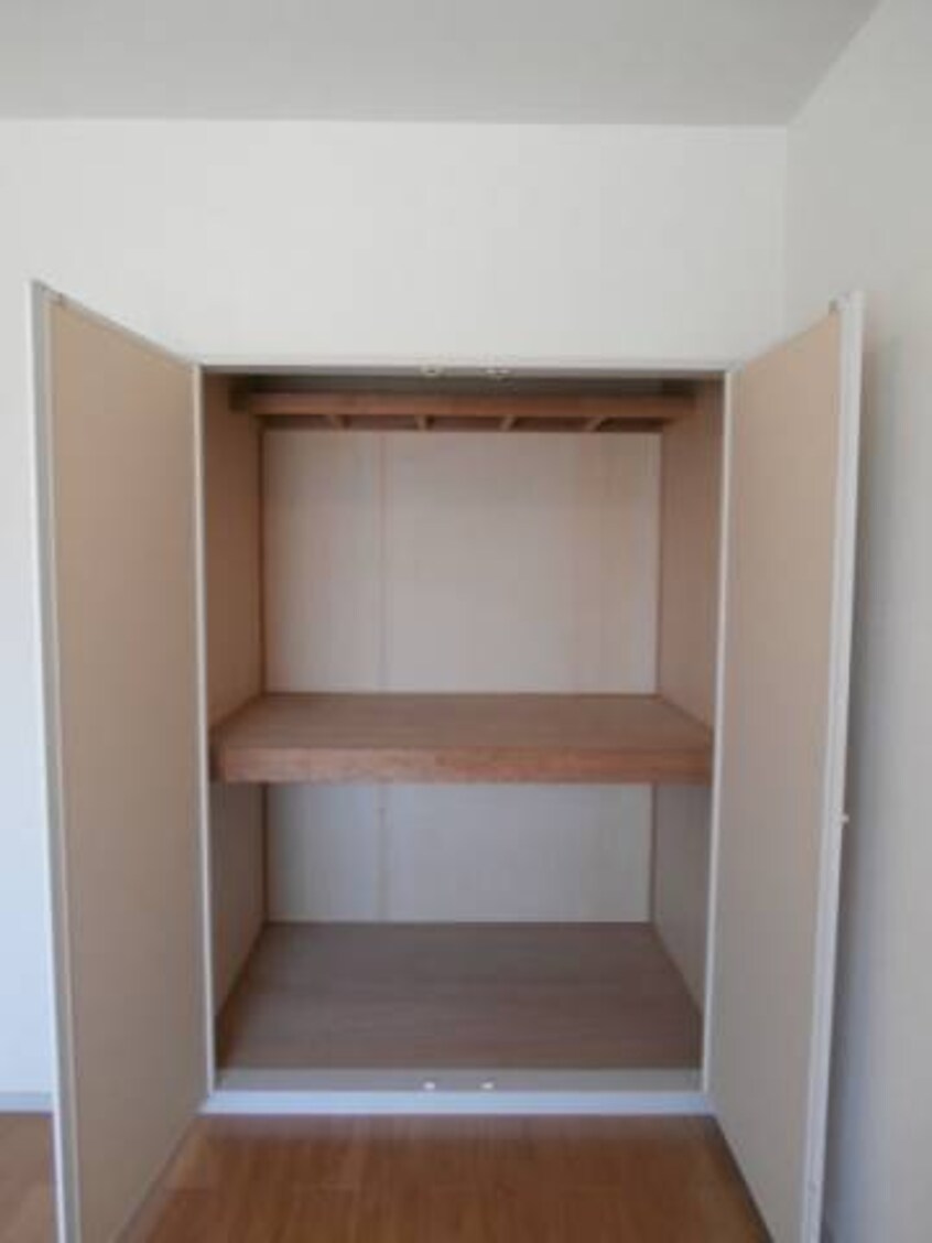  ラ．サルデーヌ