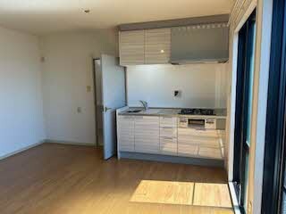  ラ．サルデーヌ