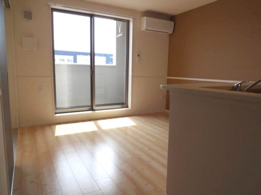 同仕様 コーラルヴィラ出島Ｂ