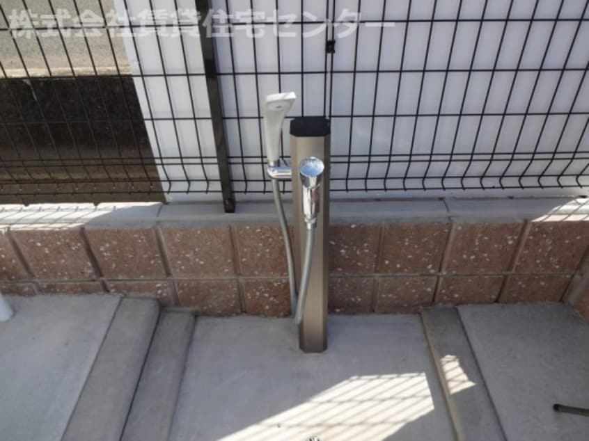  コーラルヴィラ出島Ｂ