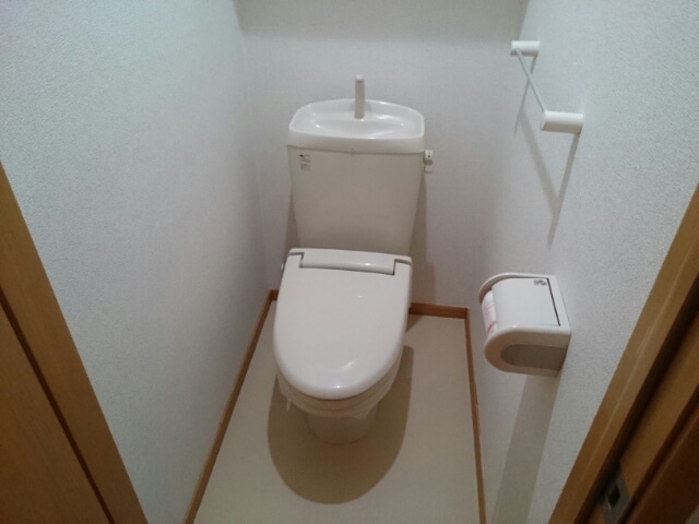  メゾン　カメガワ