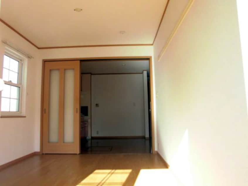  メゾン　カメガワ