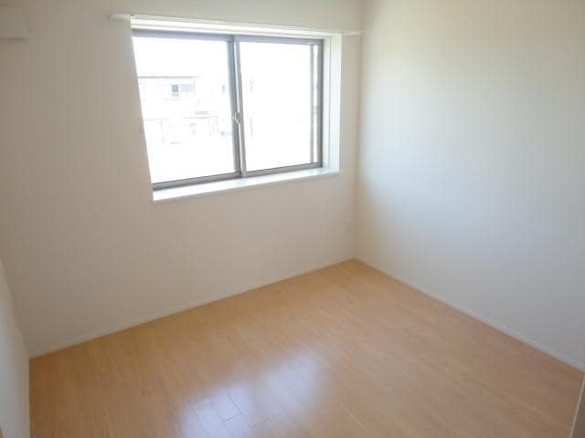  ルミナス・ハイム