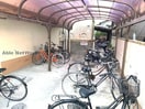 駐輪場 コーポラス久野