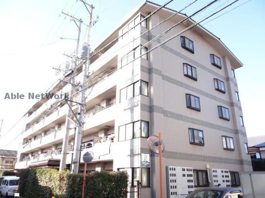 南東側から外観を撮影 グラシアス道後