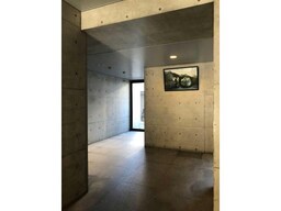 絵画があります。お洒落！！
