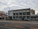伊予銀行本町支店(銀行)まで528m アクアパレス