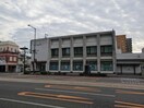 伊予銀行本町支店(銀行)まで337m イシダマンション