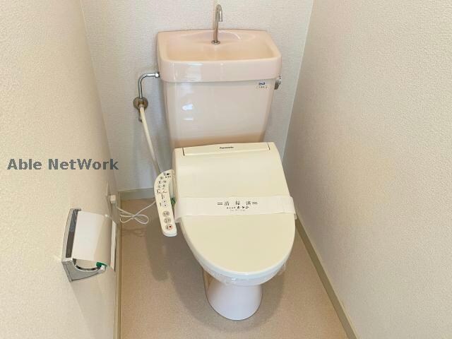  クリスタルビル