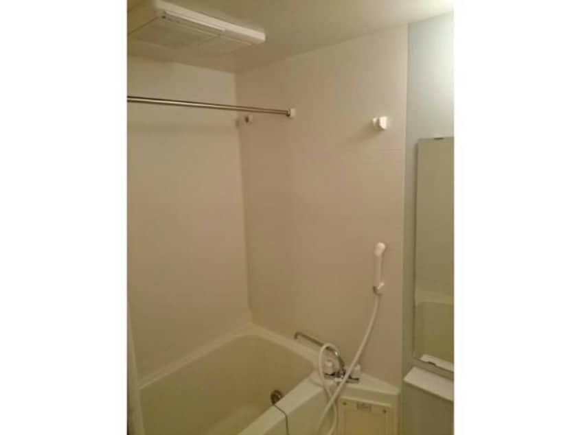  リヴァーパークＢ