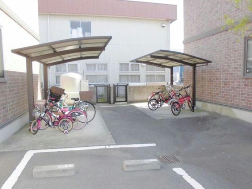  Ｙ．サイレントビレッジ山越　Ａ