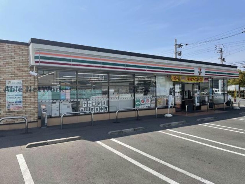 セブンイレブン松山空港通6丁目店(コンビニ)まで113m 岡崎第７ビル