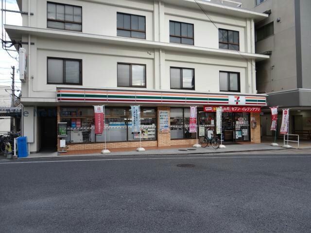セブンイレブンいよてつ古町駅店(コンビニ)まで207m キララ・ロジュマン