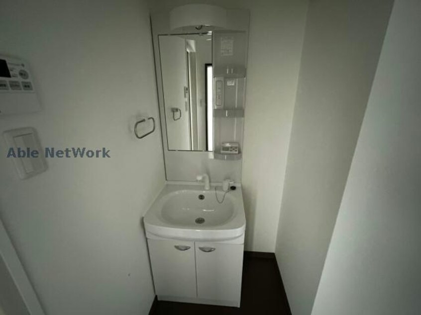  ＧＡＲＩＲＥＯ　ＶＩＮＧＴ　ー　ＣＩＮＱ　ＴＥＲＲＡＣＥ