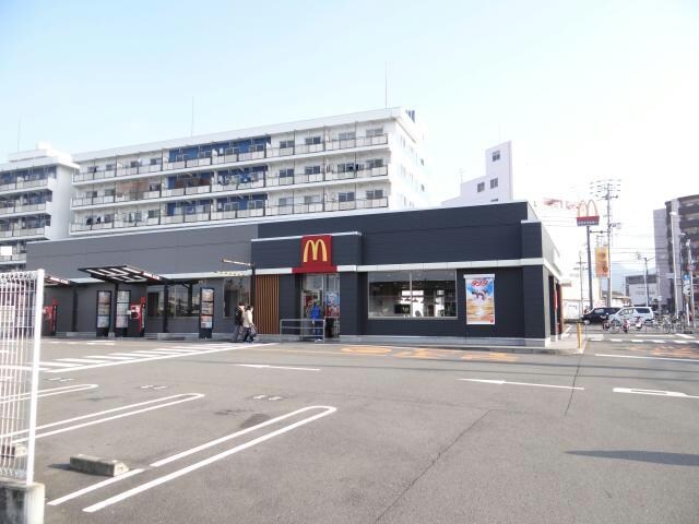 マクドナルド松山枝松店(ファストフード)まで519m プランドール