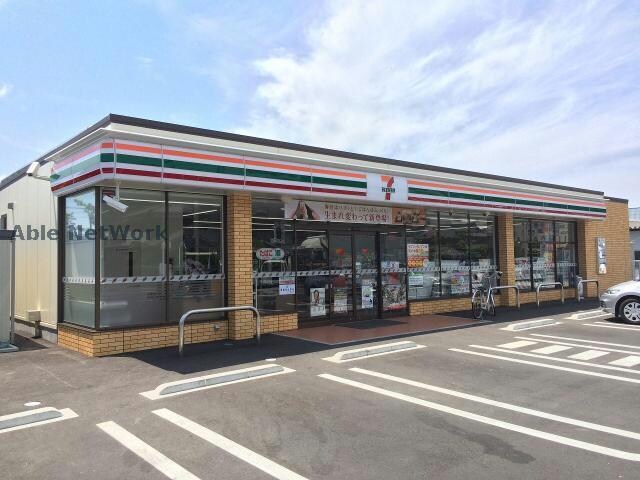 セブンイレブン松山北斎院町店(コンビニ)まで688m シャトレー･ワタナベⅡ