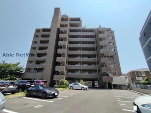サーパス道後上市