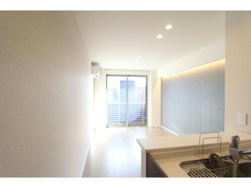 ８、ＬＤＫリビング側 コスモ ラ・ペ