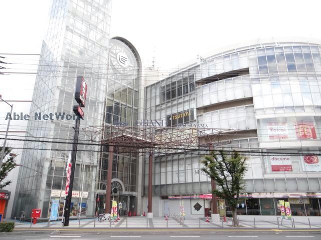 ジーユーフジグラン松山店(ショッピングセンター/アウトレットモール)まで1330m コスモ ラ・ペ